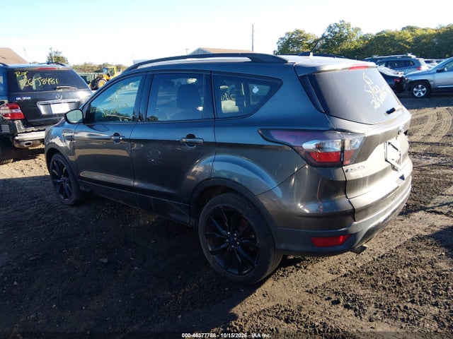 2017 FORD ESCAPE SE 3