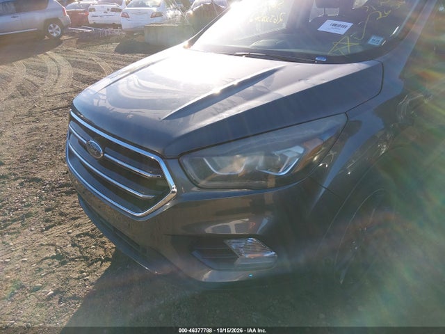 2017 FORD ESCAPE SE 6