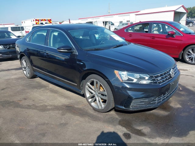 2017 VOLKSWAGEN PASSAT 1.8T R-LINE