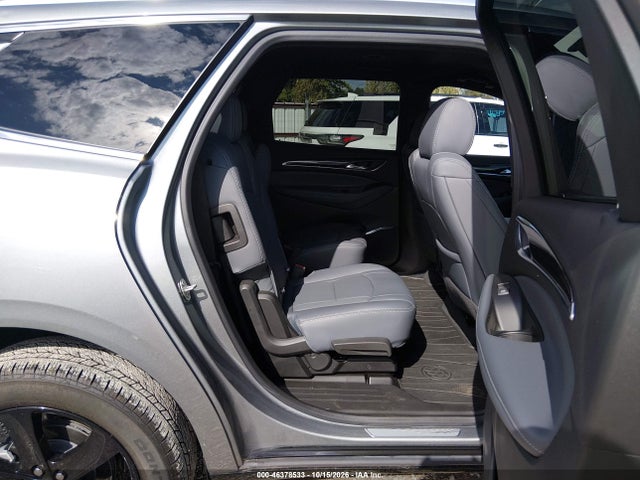 2023 BUICK ENCLAVE ESSENCE AWD 8