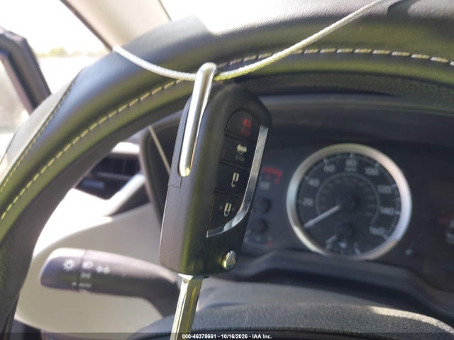 2020 TOYOTA COROLLA LE 11