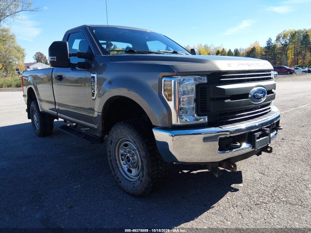 2019 FORD F-250 XL