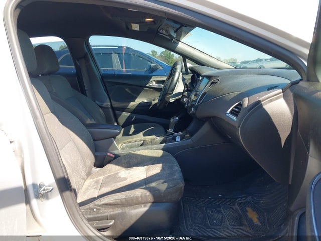 2017 CHEVROLET CRUZE LT AUTO 5