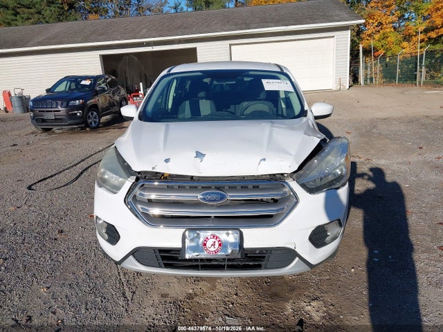2017 FORD ESCAPE SE 12