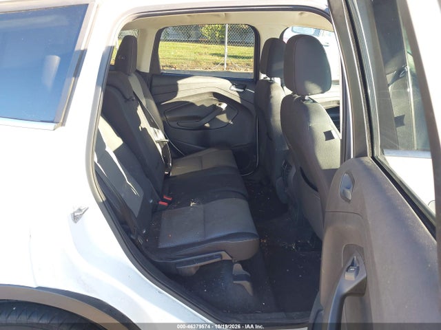2017 FORD ESCAPE SE 8