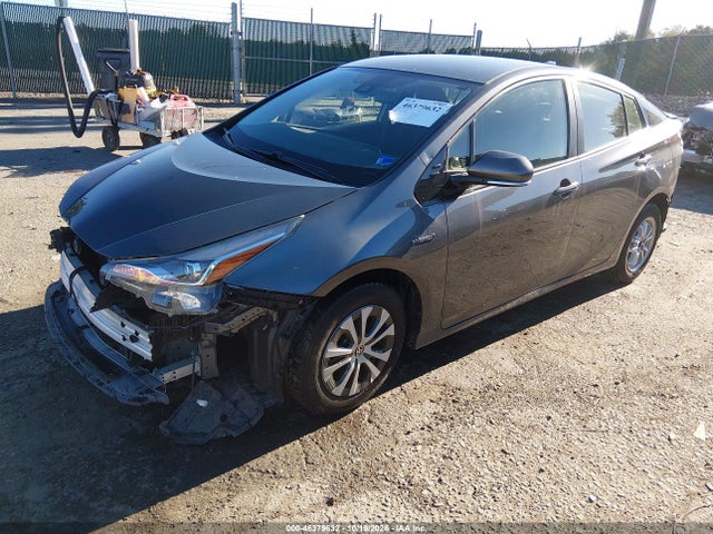 2020 TOYOTA PRIUS LE AWD-E 2