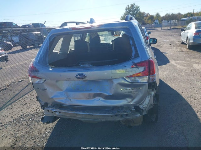 2021 SUBARU FORESTER 17