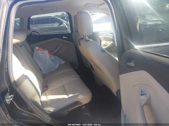 2019 FORD ESCAPE SEL 8