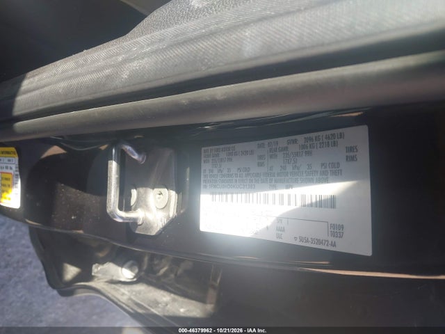 2019 FORD ESCAPE SEL 9