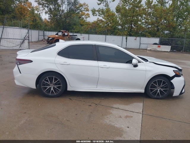 2022 TOYOTA CAMRY SE 13