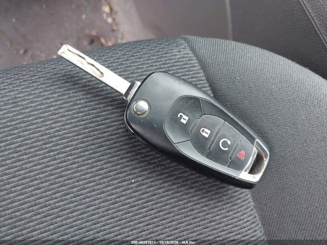 2017 CHEVROLET CRUZE LT AUTO 11