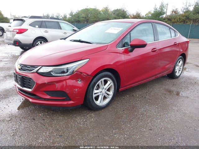 2017 CHEVROLET CRUZE LT AUTO 2