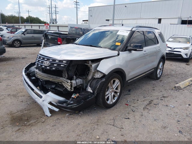 2017 FORD EXPLORER XLT 2
