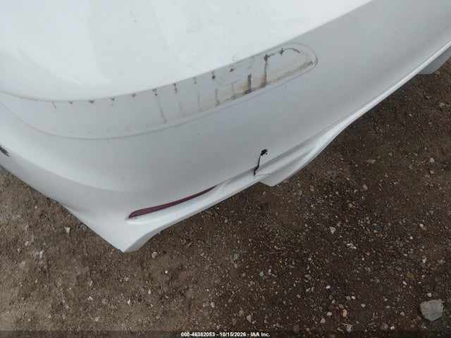 2018 TOYOTA CAMRY SE 18