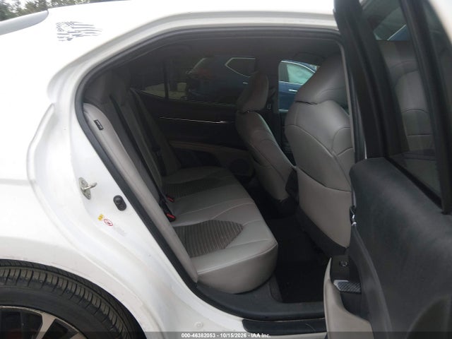 2018 TOYOTA CAMRY SE 8
