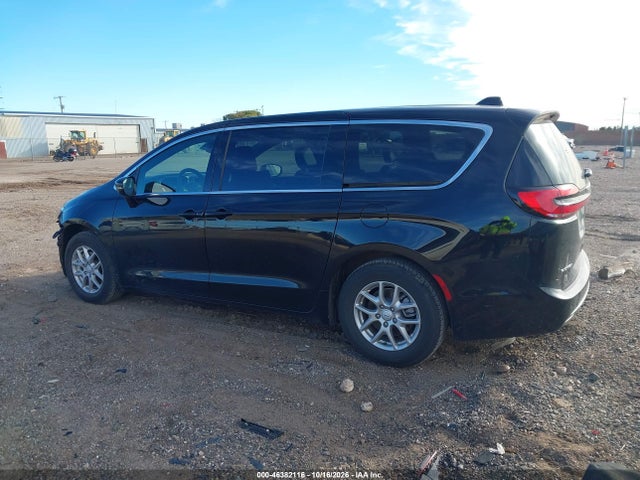 2025 CHRYSLER PACIFICA SELECT 14