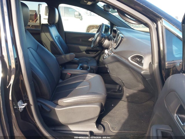 2025 CHRYSLER PACIFICA SELECT 4