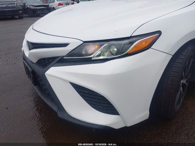 2020 TOYOTA CAMRY SE 6
