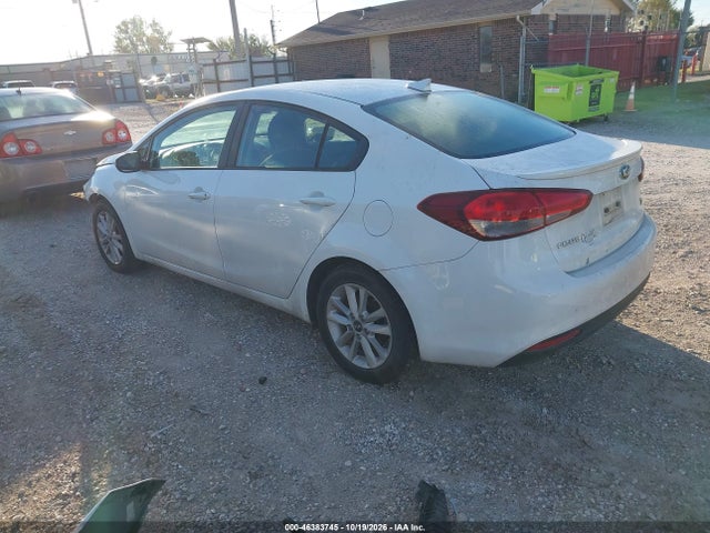 2017 KIA FORTE S 3
