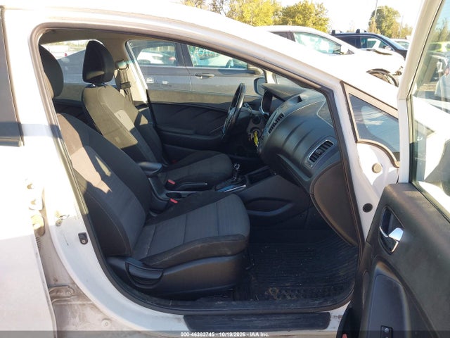 2017 KIA FORTE S 5