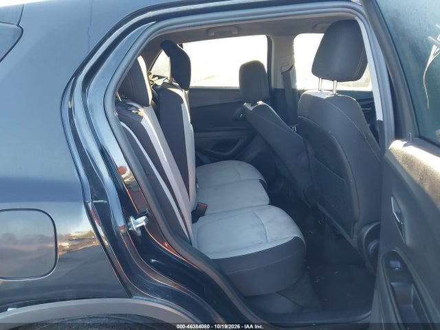 2019 CHEVROLET TRAX LT 8