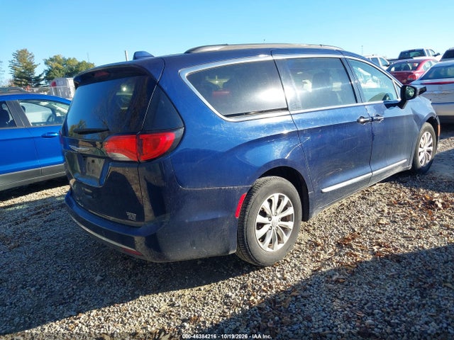 2017 CHRYSLER PACIFICA TOURING-L 4