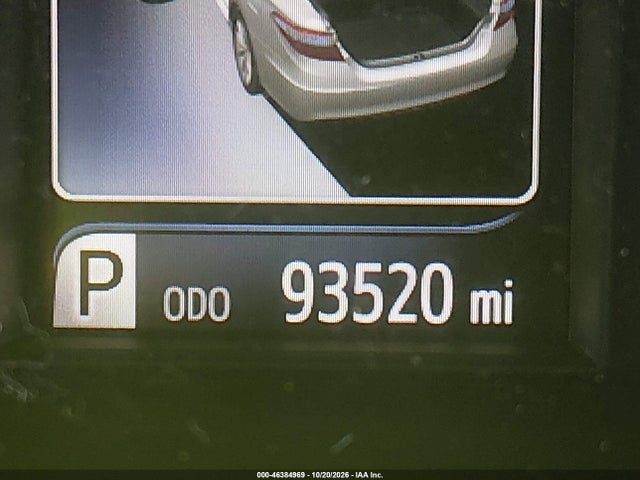 2017 TOYOTA CAMRY SE 15