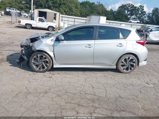 2017 TOYOTA COROLLA IM 14