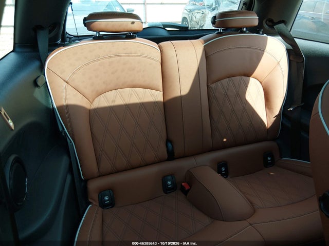 2024 MINI HARDTOP COOPER S 8