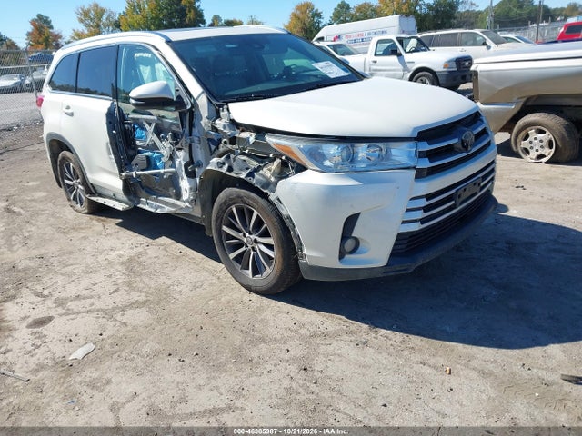 2018 TOYOTA HIGHLANDER XLE