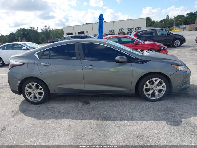 2017 CHEVROLET VOLT PREMIER 13