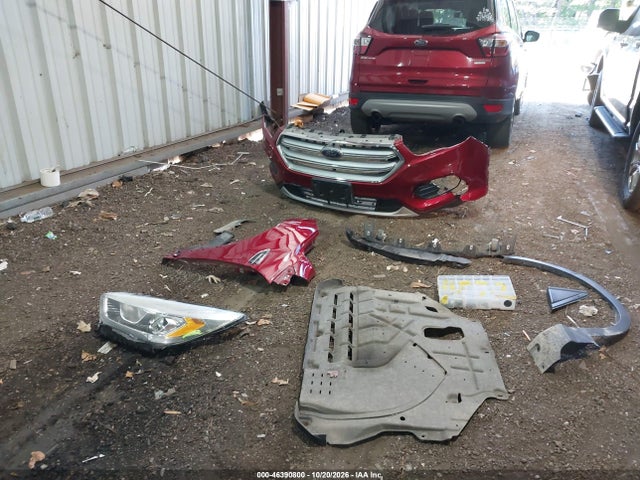 2017 FORD ESCAPE TITANIUM 12