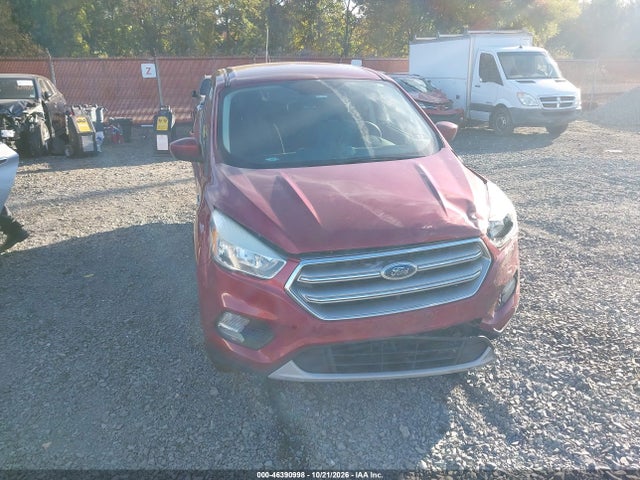 2017 FORD ESCAPE SE 12