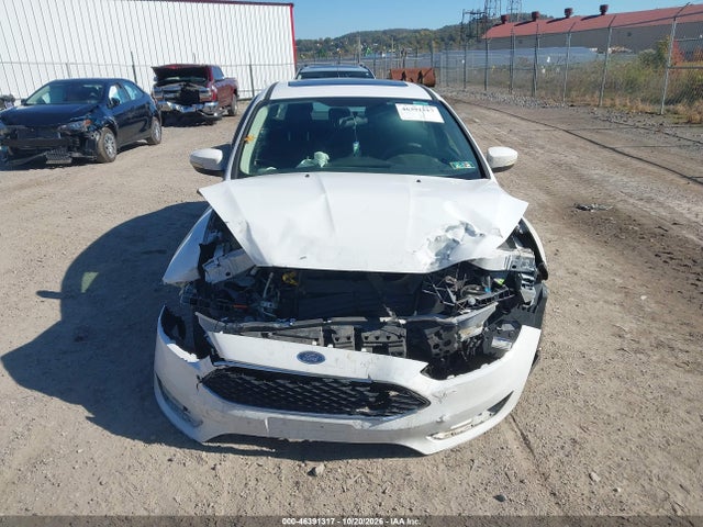 2017 FORD FOCUS SEL 13