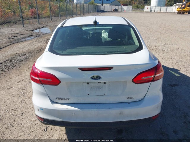 2017 FORD FOCUS SEL 17