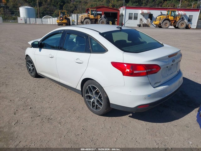 2017 FORD FOCUS SEL 3