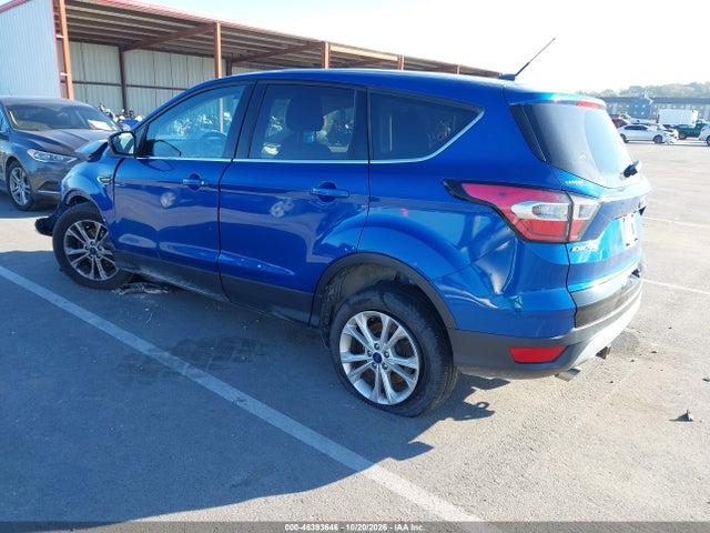 2017 FORD ESCAPE SE 3