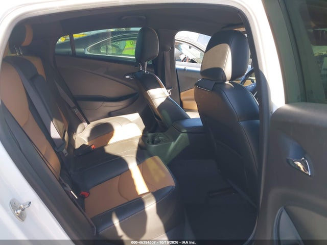 2017 CHEVROLET VOLT PREMIER 8