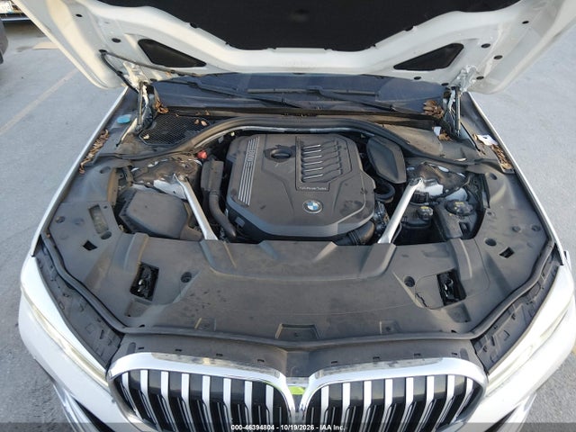 2020 BMW 740I 10