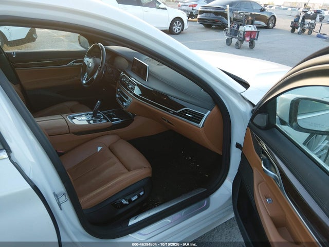 2020 BMW 740I 5