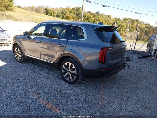 2022 KIA TELLURIDE EX 3