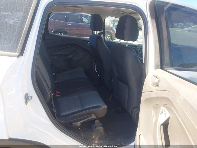 2017 FORD ESCAPE S 8