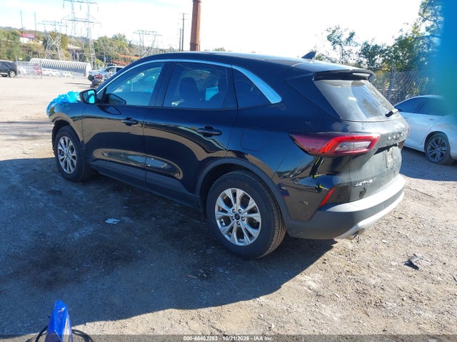 2023 FORD ESCAPE ACTIVE 3