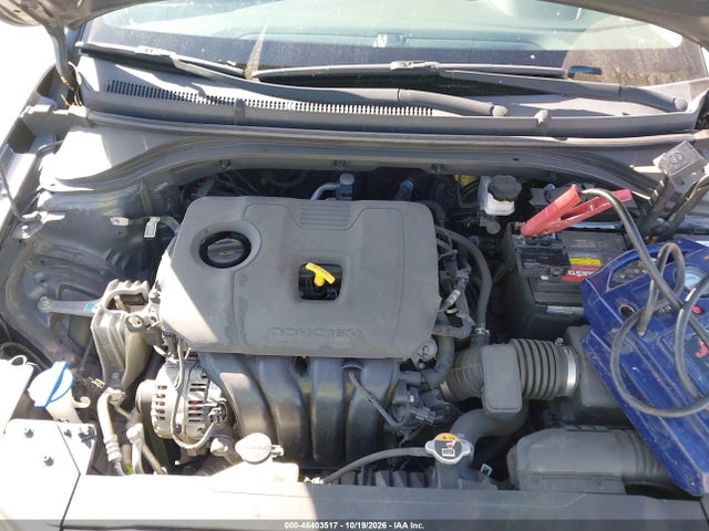 2019 HYUNDAI ELANTRA SE 10