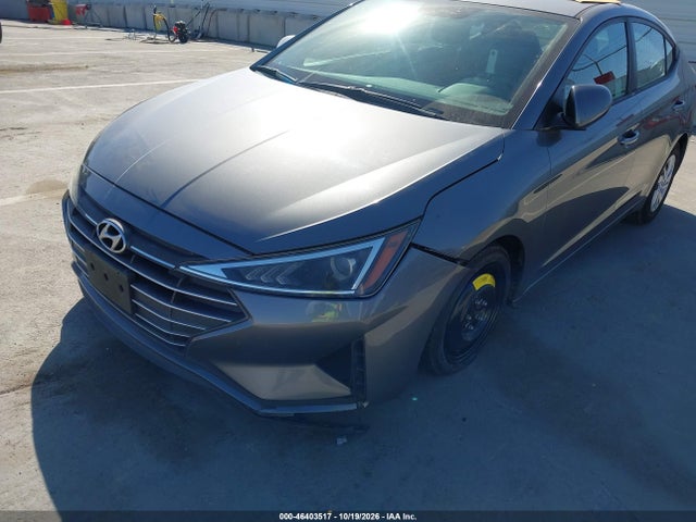 2019 HYUNDAI ELANTRA SE 6