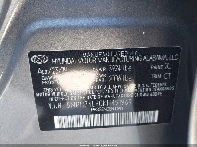 2019 HYUNDAI ELANTRA SE 9