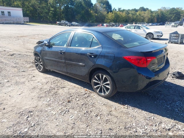 2017 TOYOTA COROLLA SE 3