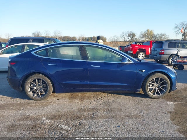 2018 TESLA MODEL 3 LONG RANGE/PERFORMANCE 13