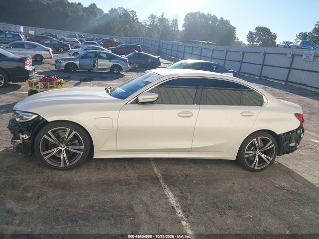 2021 BMW 330E 14