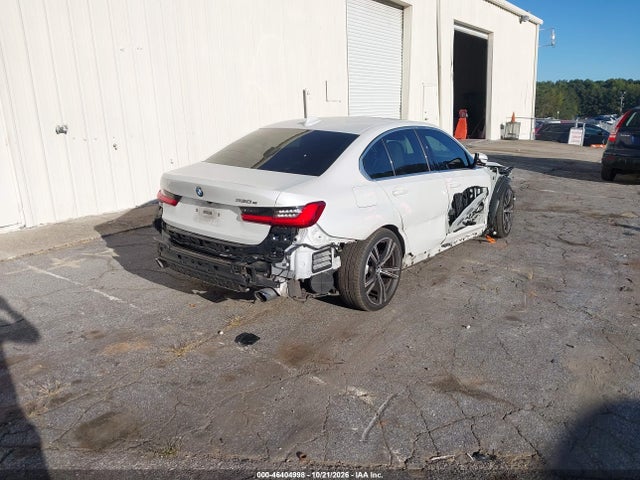 2021 BMW 330E 4